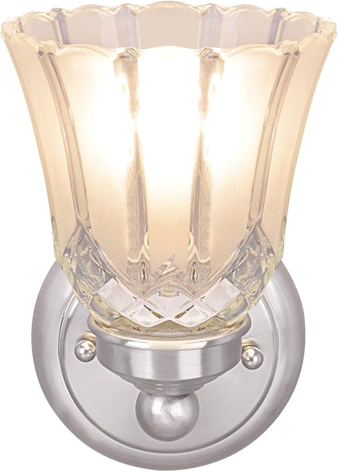 Aspen Creative 62170-1A, One-Light Metal Bathroom Vanity Wall Light Fixture, 4-3/4" Wide, Transitional Design in Satin Nickel