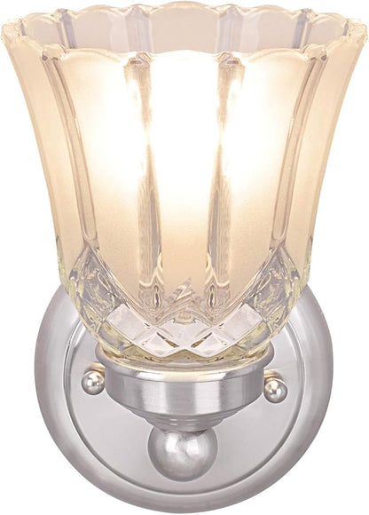 Aspen Creative 62170-1A, One-Light Metal Bathroom Vanity Wall Light Fixture, 4-3/4" Wide, Transitional Design in Satin Nickel