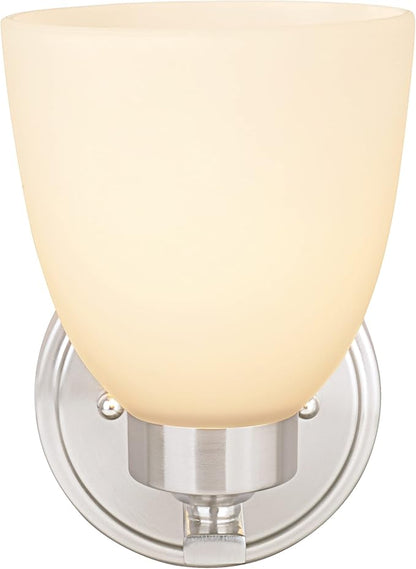 Aspen Creative 62202-1, One-Light Metal Bathroom Vanity Wall Light Fixture, 5" Wide, Transitional Design in Satin Nickel, 1
