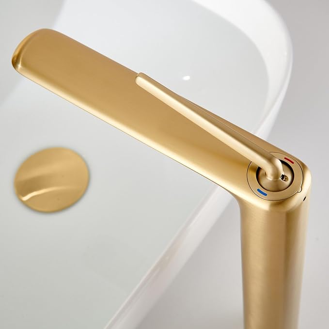 Single Hole Faucet for Bathroom Sink Bathroom Faucet Single Handle Hot and Cold Brushed Gold