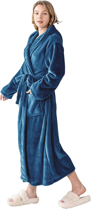 Robes for Women - Hooded Plush Fleece Bathrobe with Sash & Pockets, Full-Length Lightweight Spa Robe