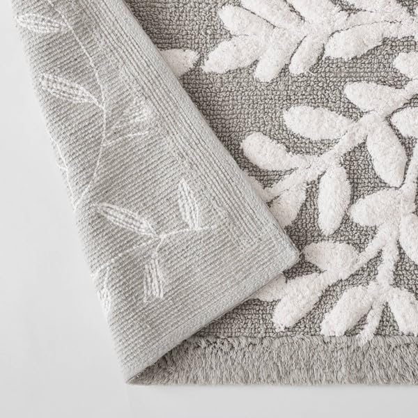 Madison Park Serene Tufted Bath Rug Cotton Absorbent, 21 x 34, Grey | Quick Dry, Soft Pile, Machine Washable, Floral Pattern, Plush, OEKO-TEX Certified