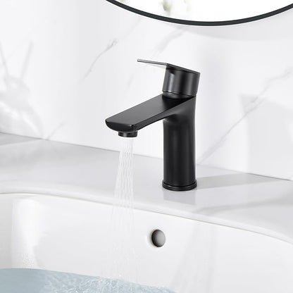 SUMERAIN Stainless Steel Bathroom Sink Faucet Lead-Free Matte Black Lavatory Faucet Single Handle