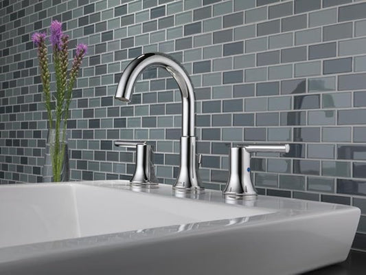 DELTA FAUCET Trinsic Widespread Bathroom Faucet Chrome, Bathroom Faucet 3 Hole, Diamond Seal Technology, Metal Drain Assembly, Chrome 3559-MPU-DST