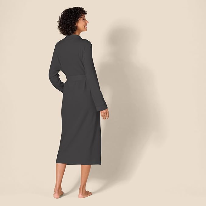 Amazon Essentials Women's Lightweight Waffle Full-Length Bath Robe (Available in Plus Size)