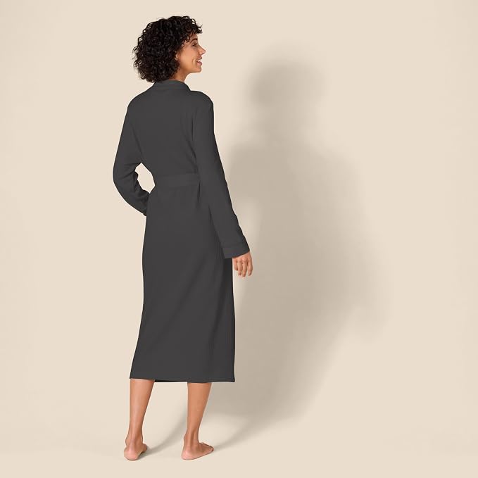 Amazon Essentials Women's Lightweight Waffle Full-Length Bath Robe (Available in Plus Size)