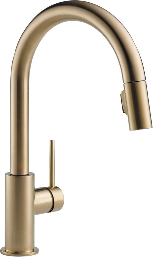 Delta Faucet Trinsic Gold Kitchen Faucet, Kitchen Faucets with Pull Down Sprayer, Kitchen Sink Faucet, Gold Faucet for Kitchen Sink with Magnetic Docking Spray Head, Champagne Bronze 9159-CZ-DST