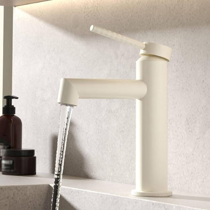 BiaoTeng Brushed Gold Bathroom Faucets Single Handle 2 Function Hot and Cold Brass Faucet for Bathroom Sink One Hole