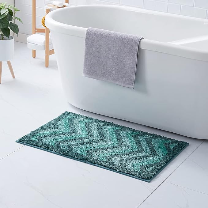 Hearth & Harbor Bathroom Rugs, Shaggy Plush Bath Mat, Ultra Soft Non Slip Backing Rubber, Chevron Design Bath Rug, Green, 20 x 32 Inch