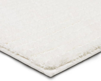Mohawk Home Sanctuary Casual Solid White 2' X 3' 4" Bath Mat Perfect for Bathroom