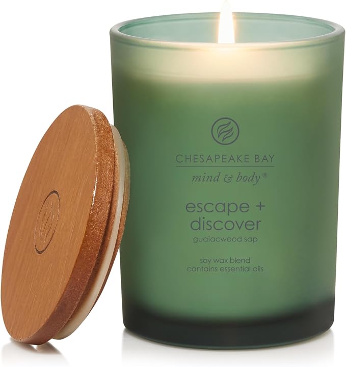 Chesapeake Bay Candle Escape + Discover Medium Jar