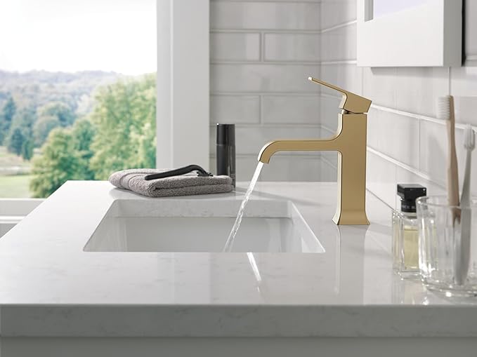 Delta Velum Brushed Gold Bathroom Faucet 1 Hole, Single Hole Bathroom Sink Faucet for Vanity, Metal Push-Pop Drain Assembly, Champagne Bronze 539-CZMPU-DST