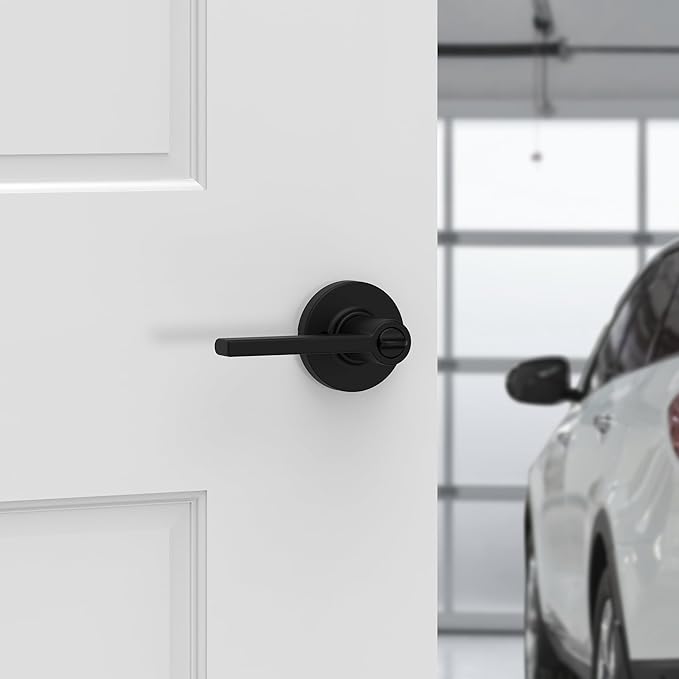 Kwikset Casey Entry Round Door Handle with Lock and Key, Secure Keyed Reversible Lever Exterior, for Front Entrance and Bedrooms, Matte Black, Pick Resistant Smartkey Rekey Security and Microban