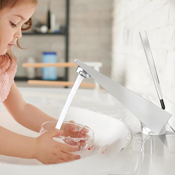 Bathroom Sink Faucet Chrome, Single Handle Brass Sink Faucet with Unique Design, Single Hole Basin Mixer for Lavatory, Vanity, RV, Modern Farmhouse, Suitable for 1 Hole