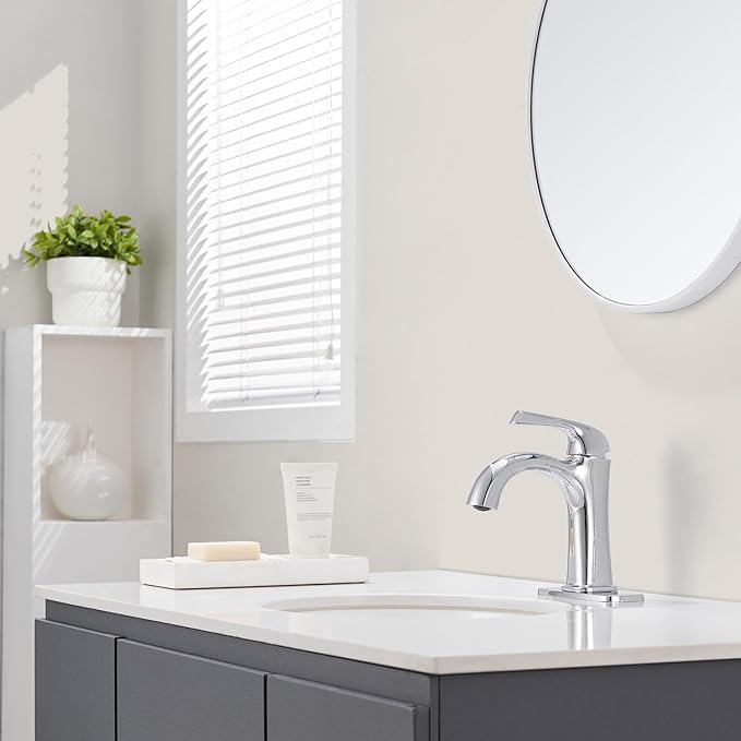 Polished Chrome Single Hole Bathroom Faucet, Single Handle Brass Bathroom Sink Faucet, Lavatory Vanity Faucet for 1 or 3 Holes, Bathroom Faucets with Pop Up Drain and Supply Lines, Deck Plate