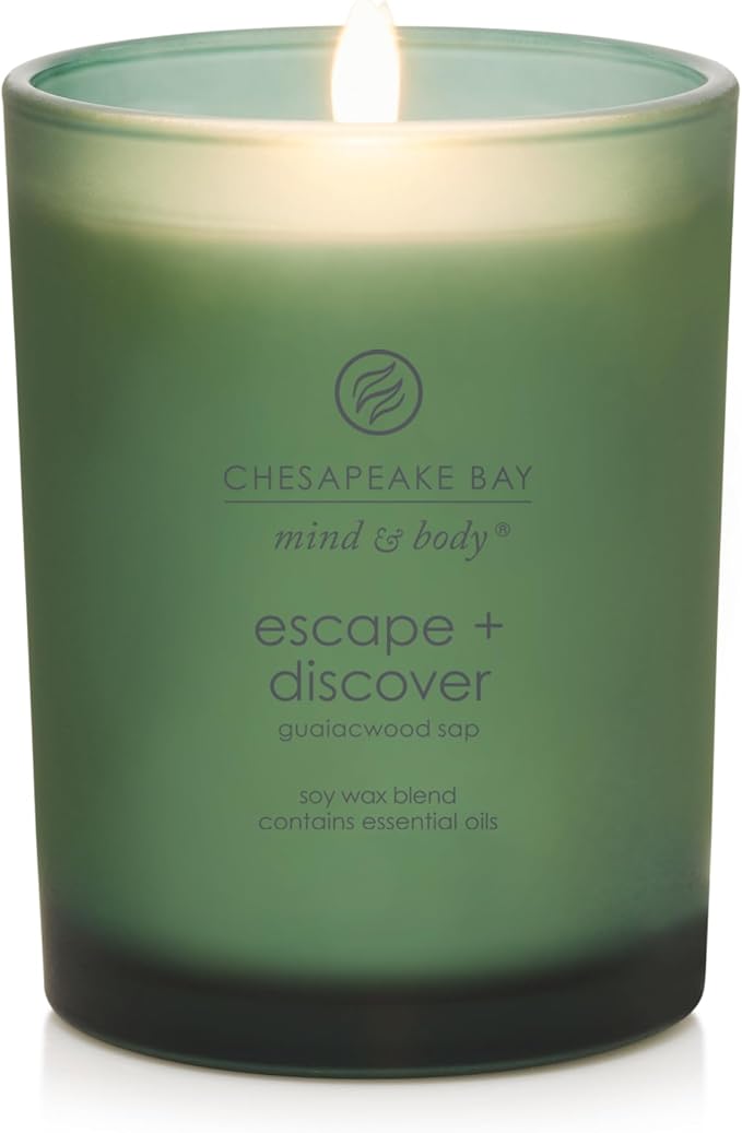 Chesapeake Bay Candle Escape + Discover Medium Jar