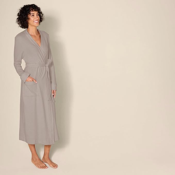 Amazon Essentials Women's Lightweight Waffle Full-Length Bath Robe (Available in Plus Size)