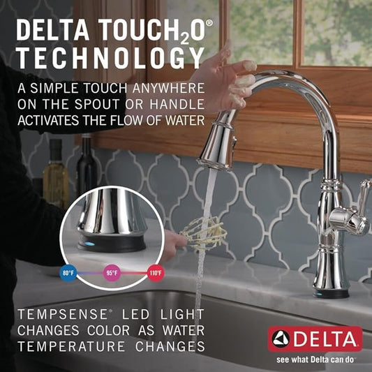 DELTA FAUCET Cassidy Pull Down Kitchen Faucet Chrome, Chrome Kitchen Faucets with Pull Down Sprayer, Kitchen Sink Faucet, Faucet for Kitchen Sink with Magnetic Docking, Lumicoat Chrome 9197-PR-DST