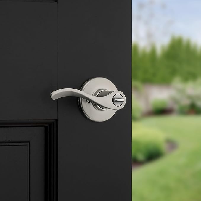Kwikset Balboa Entry Door Handle with Lock and Key, Secure Keyed Reversible Lever Exterior, for Front Entrance and Bedrooms, Satin Nickel, Pick Resistant Smartkey Rekey Security and Microban