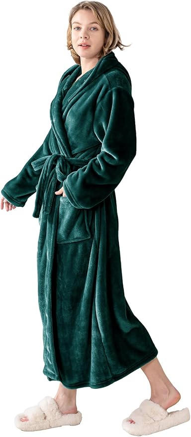 Robes for Women - Hooded Plush Fleece Bathrobe with Sash & Pockets, Full-Length Lightweight Spa Robe