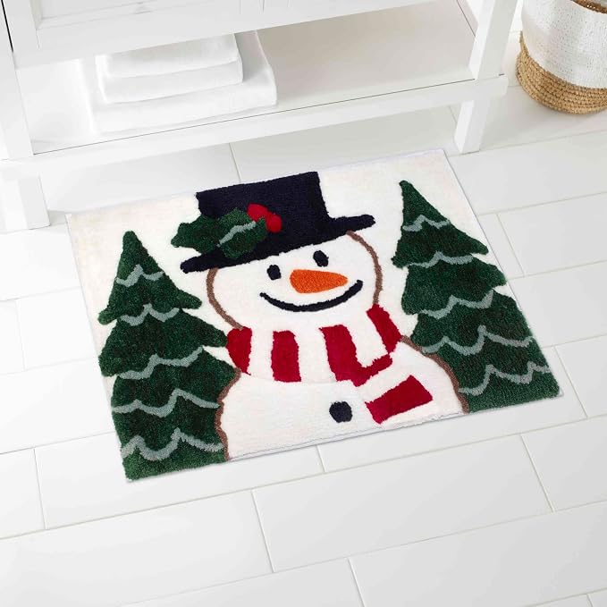 Avanti Linens - Christmas Bathroom Rug 20x30, Soft, Non-Slip & Absorbent | Christmas Design, Soft & Absorbent, Non-Slip Backing, Machine Washable, Holiday Bathroom Décor