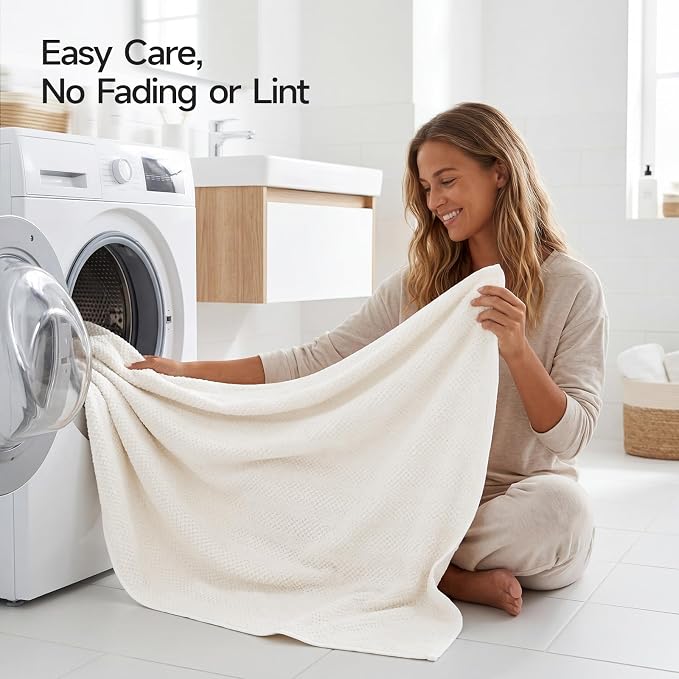 ecolook Microfiber Bath Towels Set of 4, 31 x 63 Inch Extra Large Bath Towel Set, Super Soft & Highly Absorbent, Quick Dry Lightweight Towels for Bathroom, Gym, Spa, Pool & Travel, Beige