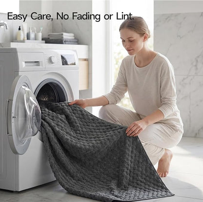 REDKISS 4 Pack Charcoal Gray Microfiber Bath Towels - Large Shower Towels Set for Bathroom, Super Absorbent Towel Set of 4 Lagre, Quick Dry Bathroom Towel for Spa, Gym,Travel, Lint Free, Ultra Soft