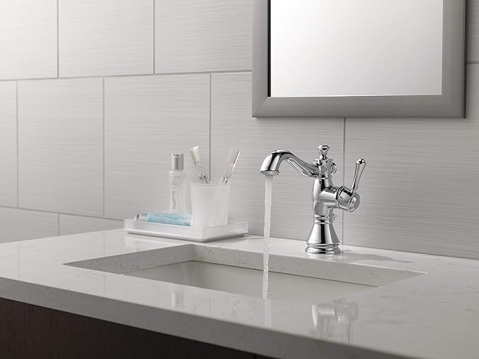 Delta Faucet Cassidy Single Hole Bathroom Faucet, Single Handle Bathroom Faucet Chrome, Bathroom Sink Faucet, Metal Drain Assembly, Chrome 597LF-MPU