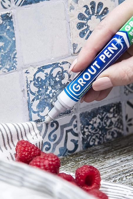 Grout Pen Light Grey Tile Grout Paint Marker - 2 Pack w/Extra Tips (7mL) | Waterproof Grout Refresh Restorer for Kitchen & Bathroom, Tile Grout Colorant and Sealer Pens - Narrow Tip 5mm - Light Grey