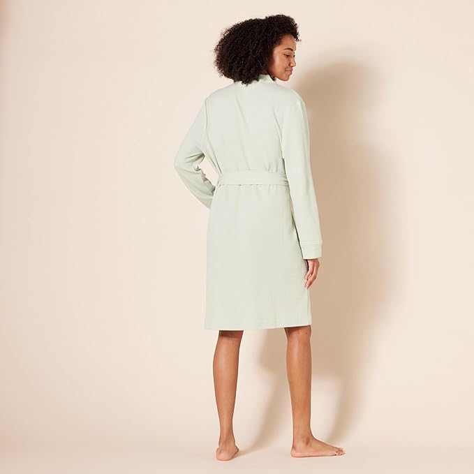 Amazon Essentials Women's Lightweight Cotton Waffle Mid-Length Bathrobe (Available in Plus Size)