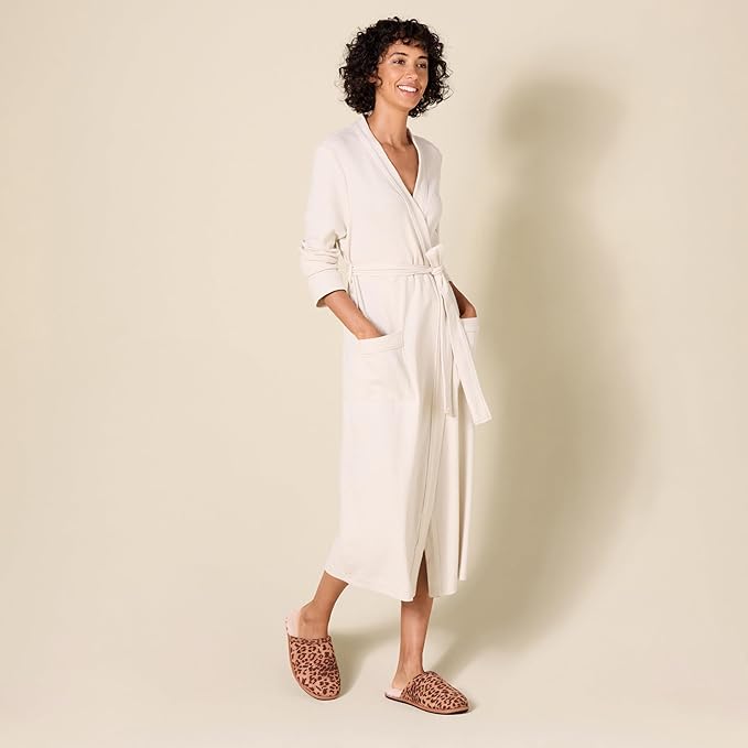 Amazon Essentials Women's Lightweight Waffle Full-Length Bath Robe (Available in Plus Size)