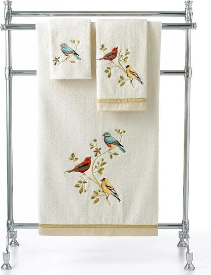 Avanti Linens - Bath Towel, Soft & Absorbent, Nature Bathroom Decor (Gilded Birds Collection)
