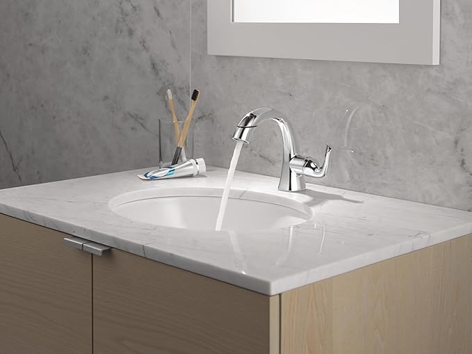 Delta Arvo 1 Hole Pull Down Bathroom Faucet with Sprayer, Chrome Single Hole Bathroom Sink Faucet with Pull Out Sprayer for Vanity, Metal Push-Pop Drain, Chrome 15840LF-PD