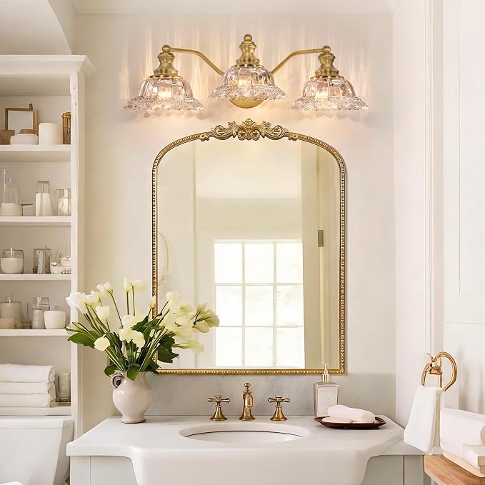 Brass Bathroom Light Fixtures Over Mirror, 3 Light Vintage Bathroom Vanity Light Fixture with Clear Flower Glass Shades, Retro Gold Wall Sconce E26 Vanity Lights for Bathroom Living Room