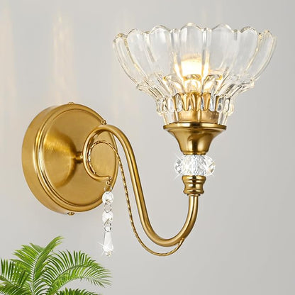 1 Piece Vintage Wall Sconce, 1-Light Brushed Gold Finish Wall Sconce with Hanging Crystal Accents and Flower-Shaped Amber Shades for Bathroom Bedroom Living Room,Vintage Vanity Light