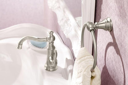 Moen Polished Nickel Weymouth One-Handle Single Hole Traditional Bathroom Sink Faucet with Drain Assembly, S42107NL