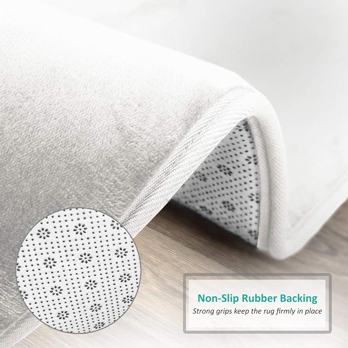 Clara Clark 2 Piece Bathroom Rugs Bath Mat Set, Velvet Memory Foam Bath Mats for Bathroom - Non-Slip, PVC Backing Bath Rugs, Washable - Dries Quickly, White