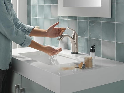 Delta Faucet Lahara Single Hole Bathroom Faucet with Touchless Technology, Oil Rubbed Bronze Bathroom Sink Faucet, Single Handle Bathroom Faucet, Push Pop-Up Drain, Venetian Bronze 538T-RB-DST