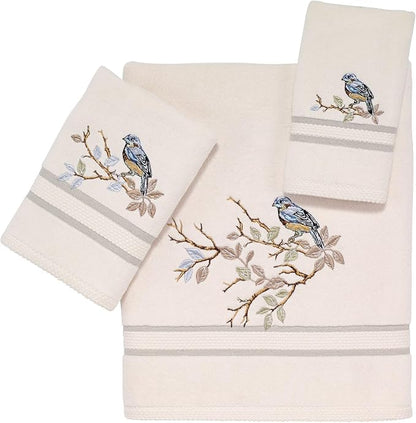 Avanti Linens - Bath Towel, 100% Cotton (Love Nest Collection, Ivory),Off-white