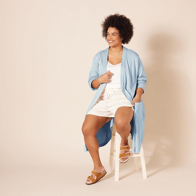 Amazon Essentials Women's Lightweight Waffle Full-Length Bath Robe (Available in Plus Size)