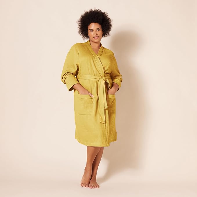 Amazon Essentials Women's Lightweight Waffle Full-Length Bath Robe (Available in Plus Size)