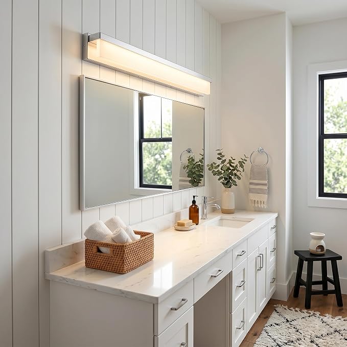 URSOLA LED Bathroom Vanity Light Fixture Over Mirror 32.3 inch Modern Rectangle Finishing Bath Vanity Lighting Bar 4000K Daylight Wall Sconce (Chrome)