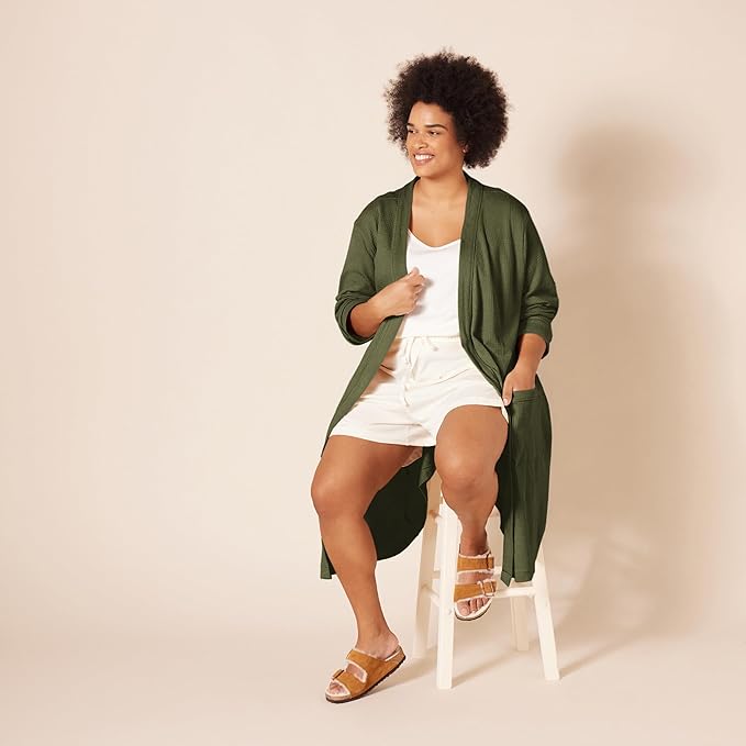 Amazon Essentials Women's Lightweight Cotton Waffle Mid-Length Bathrobe (Available in Plus Size)