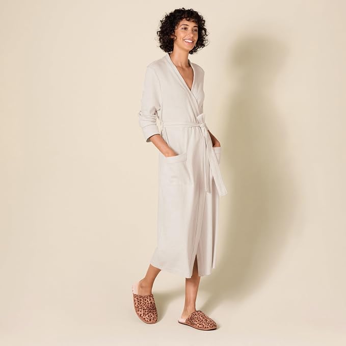 Amazon Essentials Women's Lightweight Waffle Full-Length Bath Robe (Available in Plus Size)