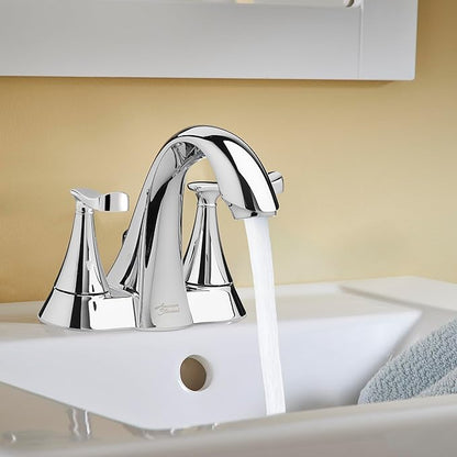 Chatfield® 4-Inch Centerset 2-Handle Bathroom Faucet 1.2 gpm/4.5 L/min with Lever Handles