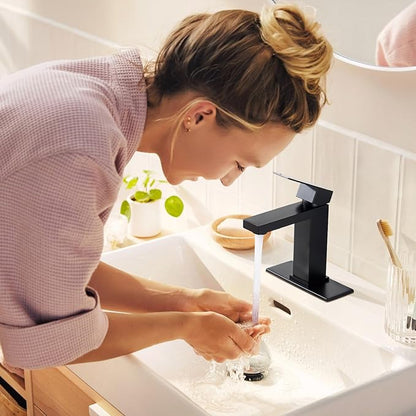 Black Bathroom Faucet, Stainless Steel Vanity Bathroom Sink Faucet with Pop Up Drain Stopper and Water Hoses, Easy to Install Bathroom Faucet 1 Hole for Bathroom Sink, Vanity, RV, Farmhouse
