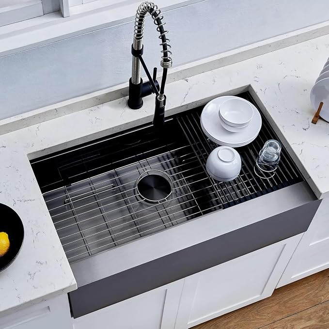 33 Inch Black Farmhouse Sink, 33x20 Gunmetal Black 16 Gauge Stainless Steel Single Bowl Workstation Flat Apron Front Farm Kitchen Sink with Cutting Board
