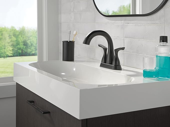 Delta Broadmoor Centerset Matte Black Bathroom Faucet with Sprayer, 4 Inch 3 Hole Bathroom Sink Faucet with Pull Out Sprayer, Push-Pop Drain, Matte Black 25765LF-BLPD