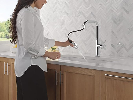 Delta Nicoli Chrome U-Spout Kitchen Faucet with Pull Down Sprayer, Modern Single Hole Kitchen Sink Faucet, Single Handle, Chrome 19868LF