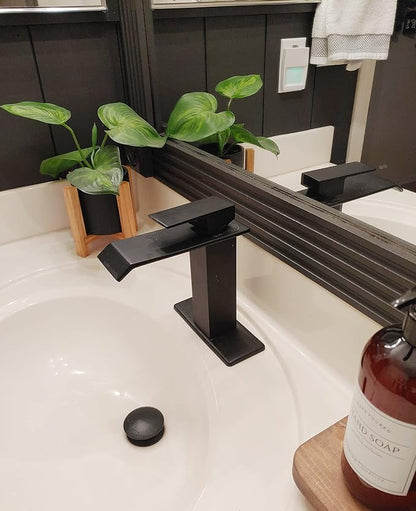 Black Bathroom Faucet Waterfall One Handle Hole Bathroom Sink Faucet Washbasin Faucet with Deck Plate Bath Vanity Lavatory Tap Modern Commercial Drian with Overflow Include